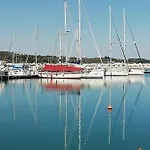 L'altare Bianco 3* ヴィエステ