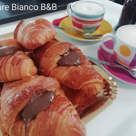 L'altare Bianco Panzió 3*