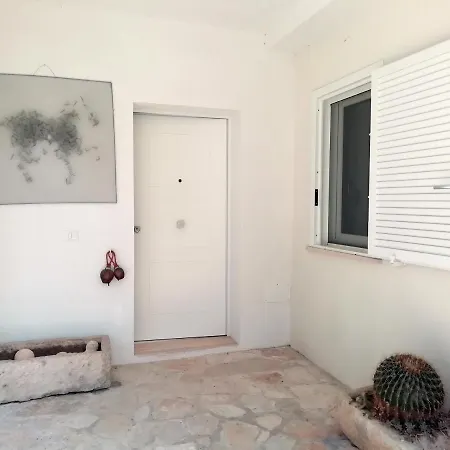 L'altare Bianco Vieste